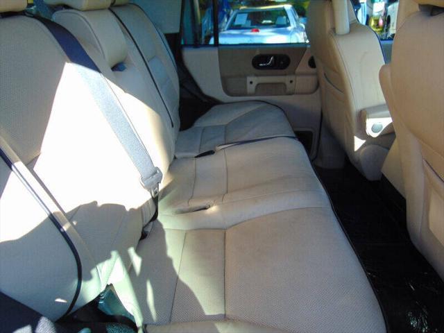 used 2003 Land Rover Discovery car, priced at $15,995