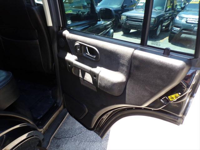 used 2003 Land Rover Discovery car, priced at $10,995