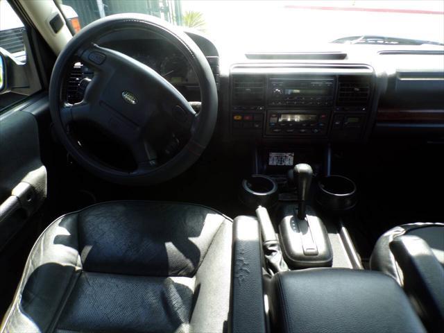 used 2004 Land Rover Discovery car, priced at $12,995