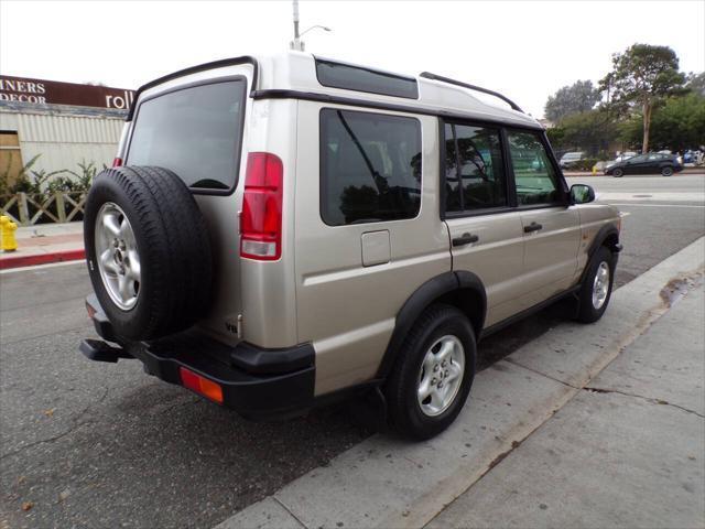 used 2000 Land Rover Discovery car, priced at $7,995