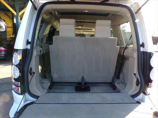 used 2016 Land Rover LR4 car, priced at $18,995