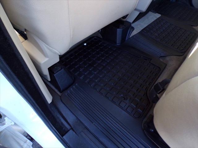 used 2016 Land Rover LR4 car, priced at $18,995