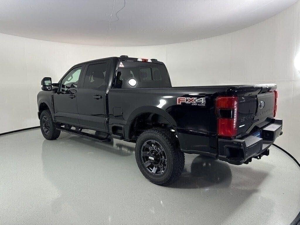 new 2024 Ford F-350 car, priced at $60,262