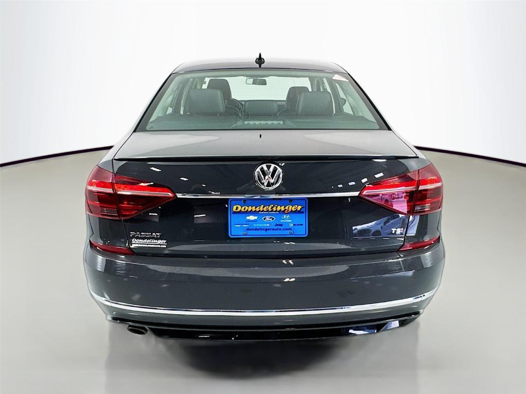 used 2017 Volkswagen Passat car