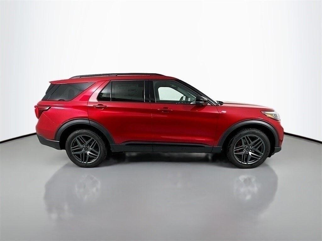 new 2025 Ford Explorer car, priced at $51,490