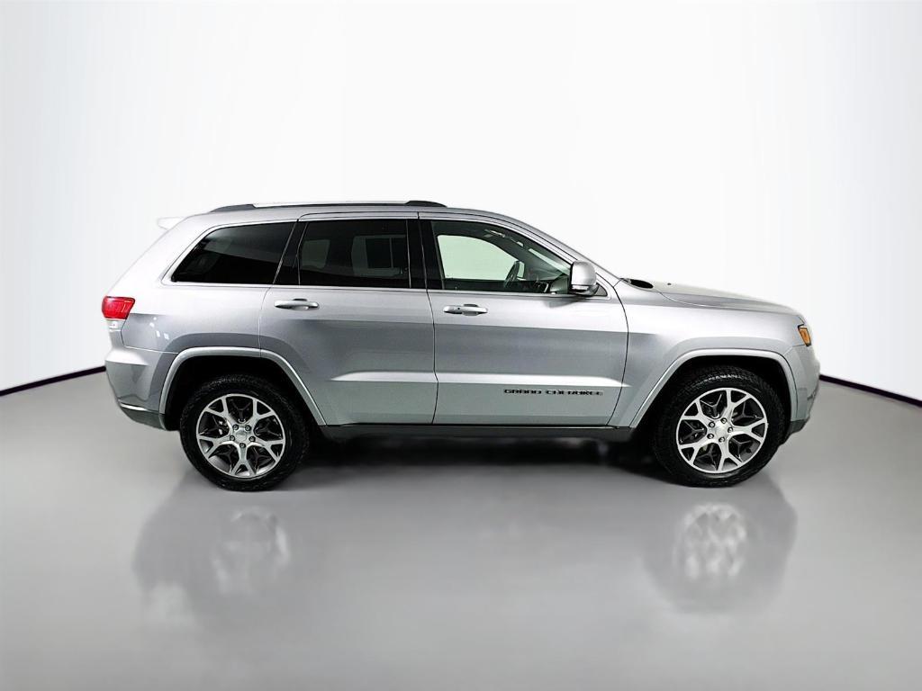 used 2018 Jeep Grand Cherokee car