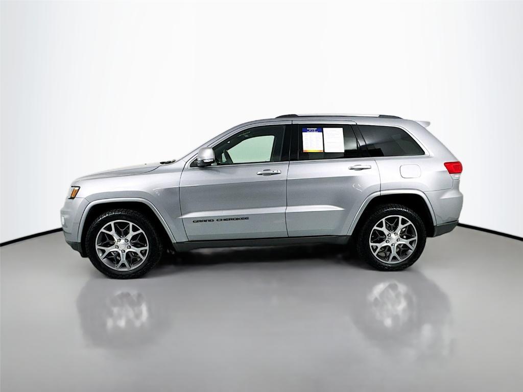 used 2018 Jeep Grand Cherokee car