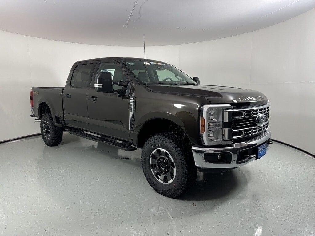 new 2024 Ford F-350 car, priced at $62,190