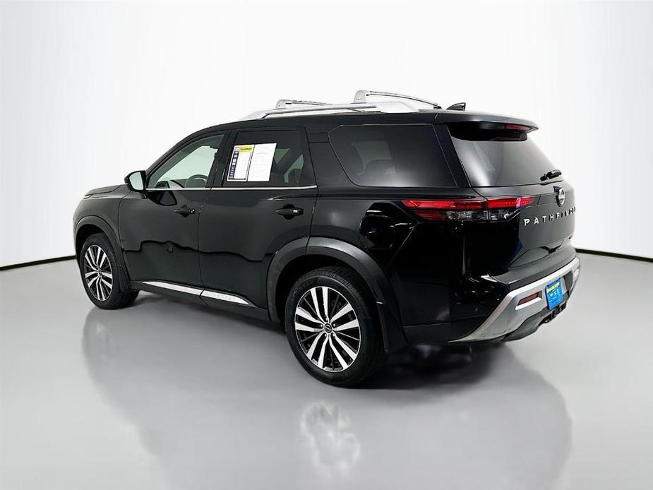 used 2022 Nissan Pathfinder car