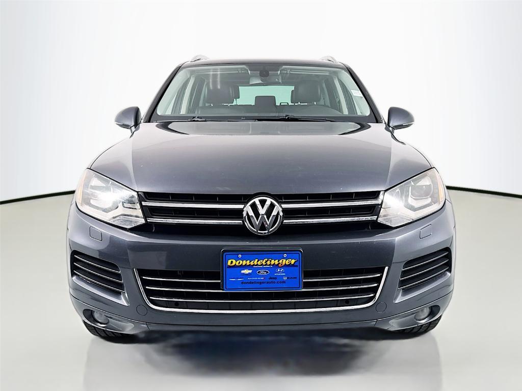 used 2012 Volkswagen Touareg car