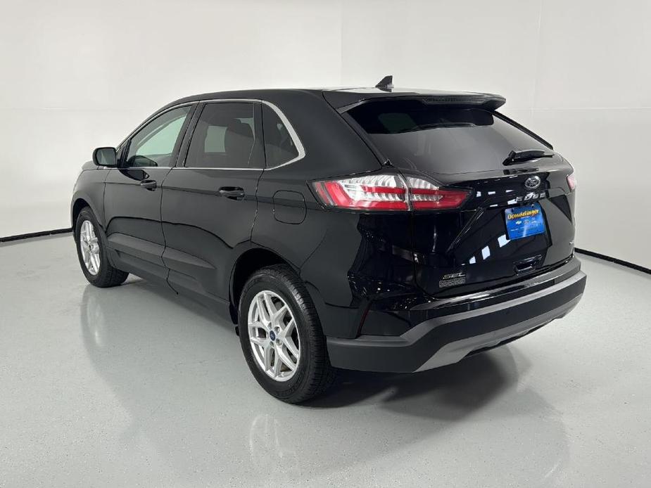 used 2022 Ford Edge car