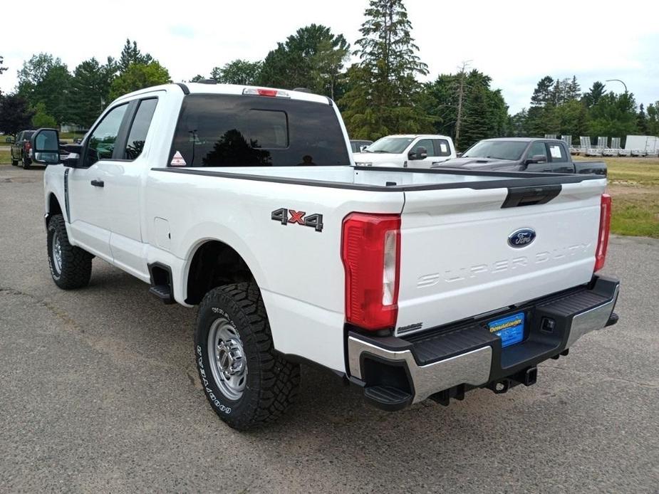 new 2024 Ford F-250 car, priced at $50,367