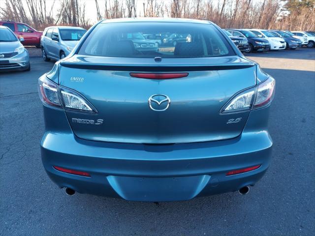 used 2011 Mazda Mazda3 car, priced at $5,995