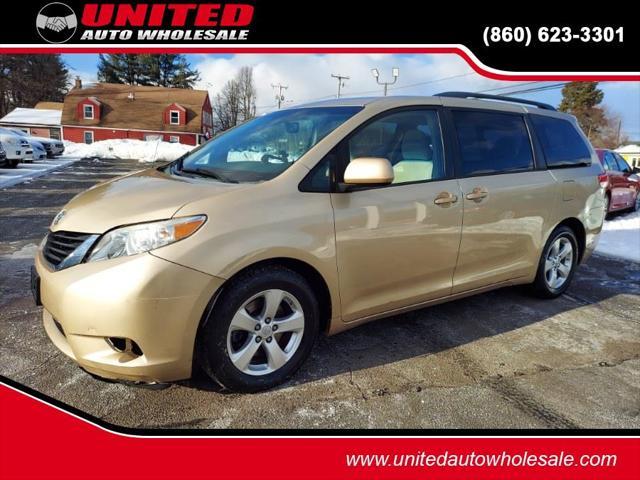 used 2014 Toyota Sienna car, priced at $7,495