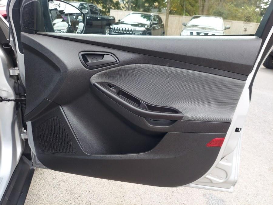 used 2013 Ford Focus car, priced at $5,995