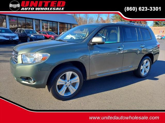 used 2009 Toyota Highlander car, priced at $7,995