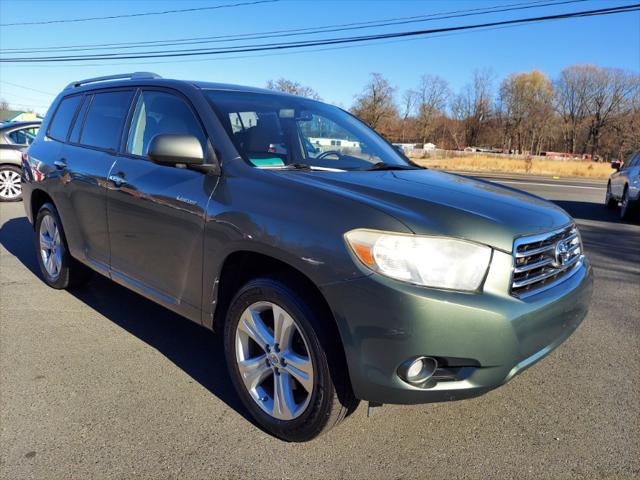 used 2009 Toyota Highlander car, priced at $7,995