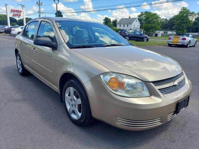 used 2007 Chevrolet Cobalt car, priced at $3,495