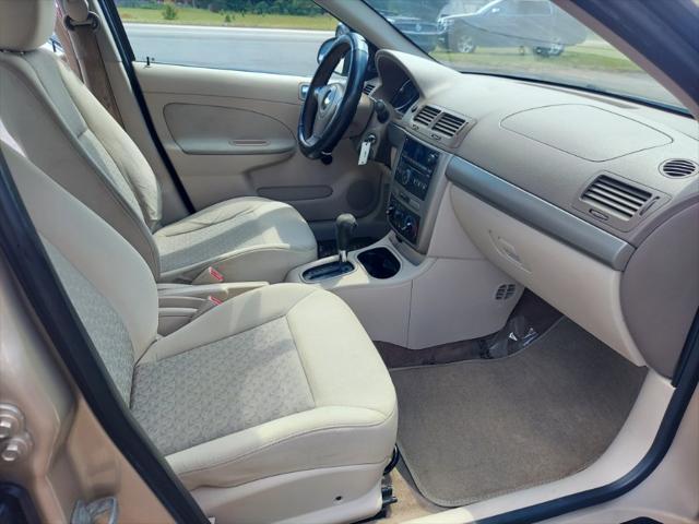 used 2007 Chevrolet Cobalt car, priced at $3,495