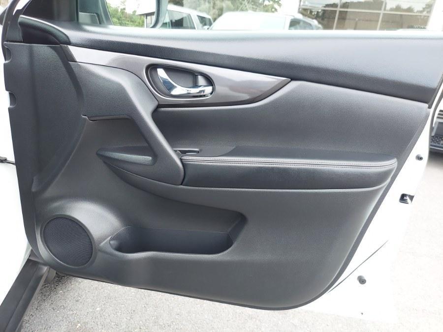 used 2018 Nissan Rogue car, priced at $15,995