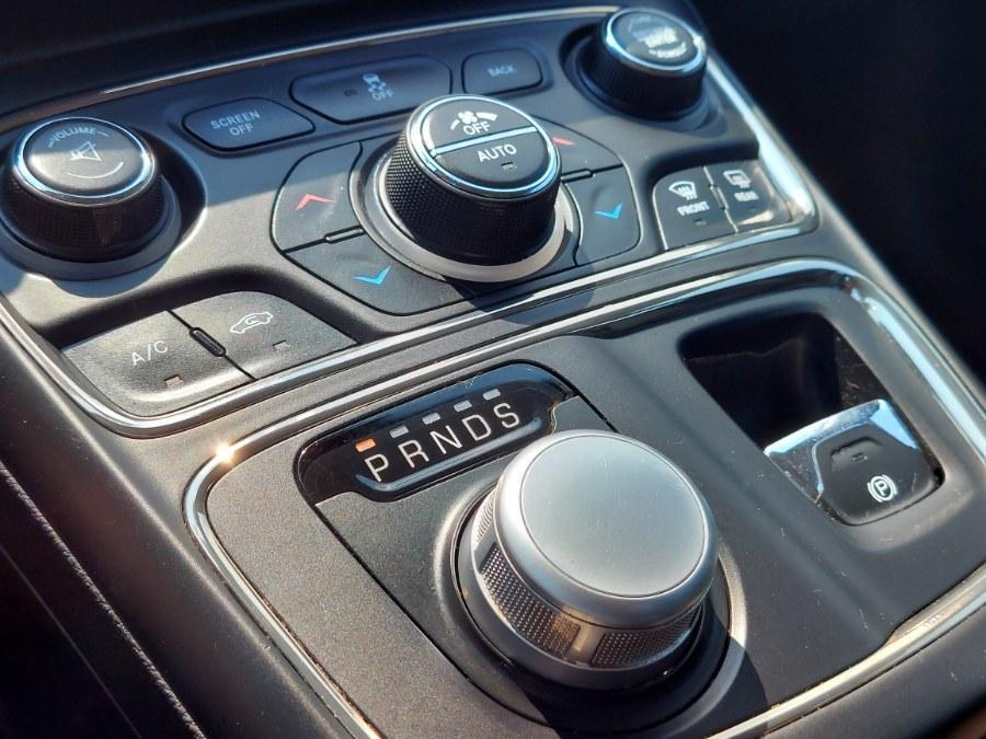 used 2015 Chrysler 200 car, priced at $10,995