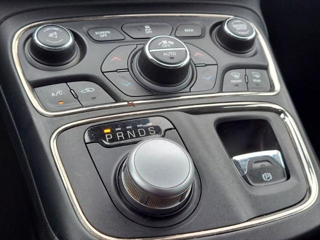 used 2015 Chrysler 200 car, priced at $11,995