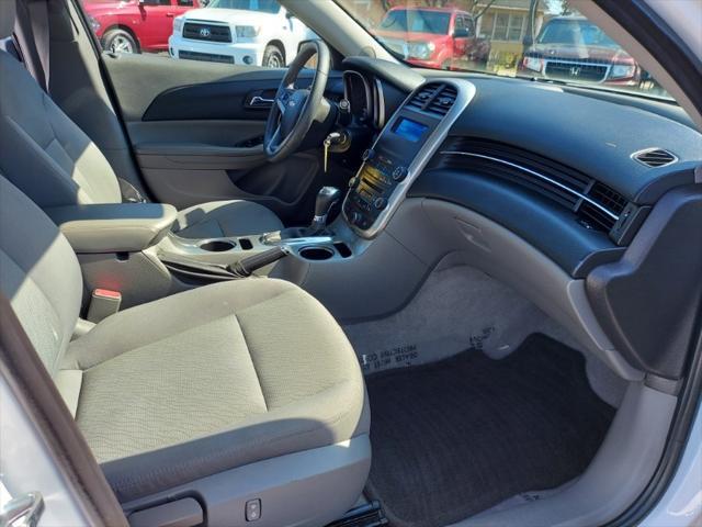 used 2015 Chevrolet Malibu car, priced at $9,995