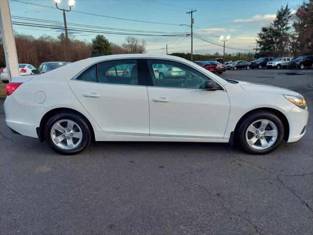 used 2015 Chevrolet Malibu car, priced at $11,995