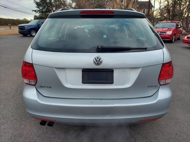 used 2013 Volkswagen Jetta SportWagen car, priced at $8,995