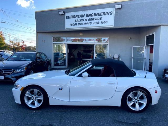 used 2007 BMW Z4 car, priced at $10,995