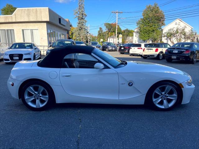 used 2007 BMW Z4 car, priced at $10,995