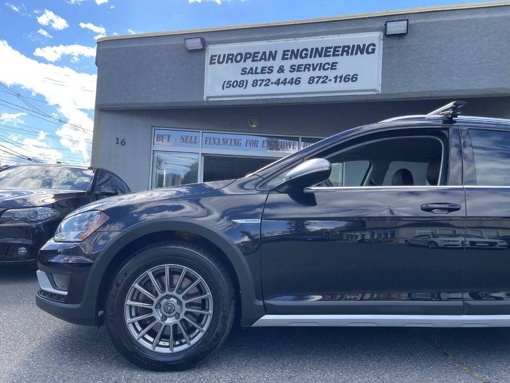 used 2017 Volkswagen Golf Alltrack car, priced at $12,995