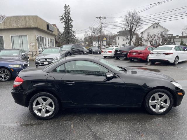 used 2007 Mercedes-Benz SLK-Class car, priced at $10,995