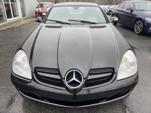 used 2007 Mercedes-Benz SLK-Class car, priced at $10,995