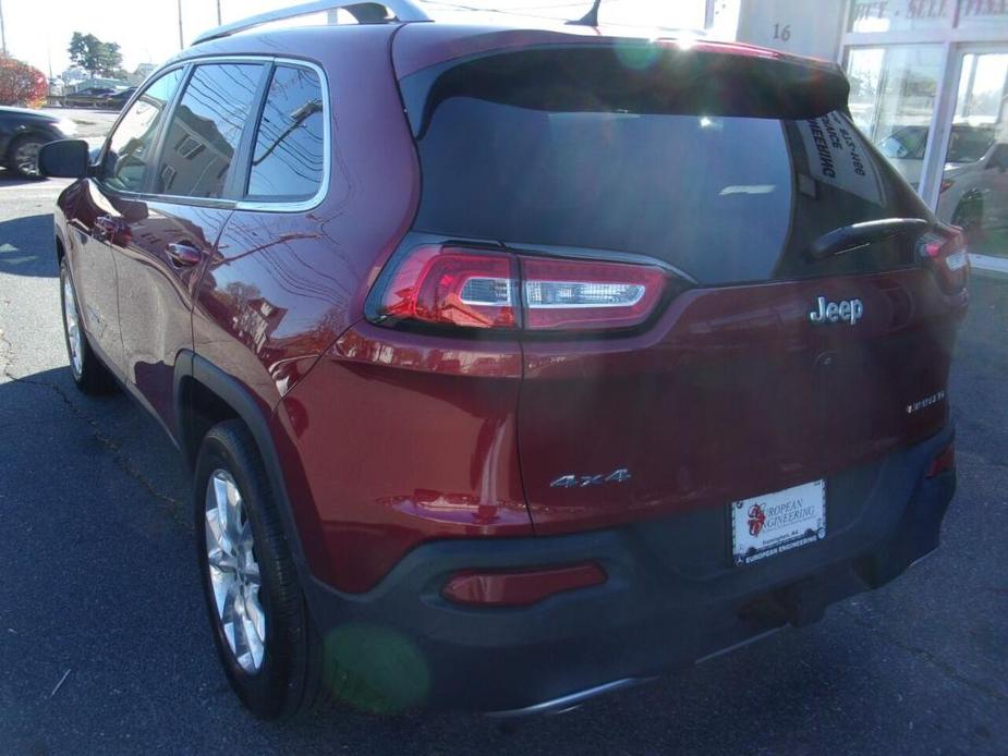 used 2015 Jeep Cherokee car, priced at $15,995