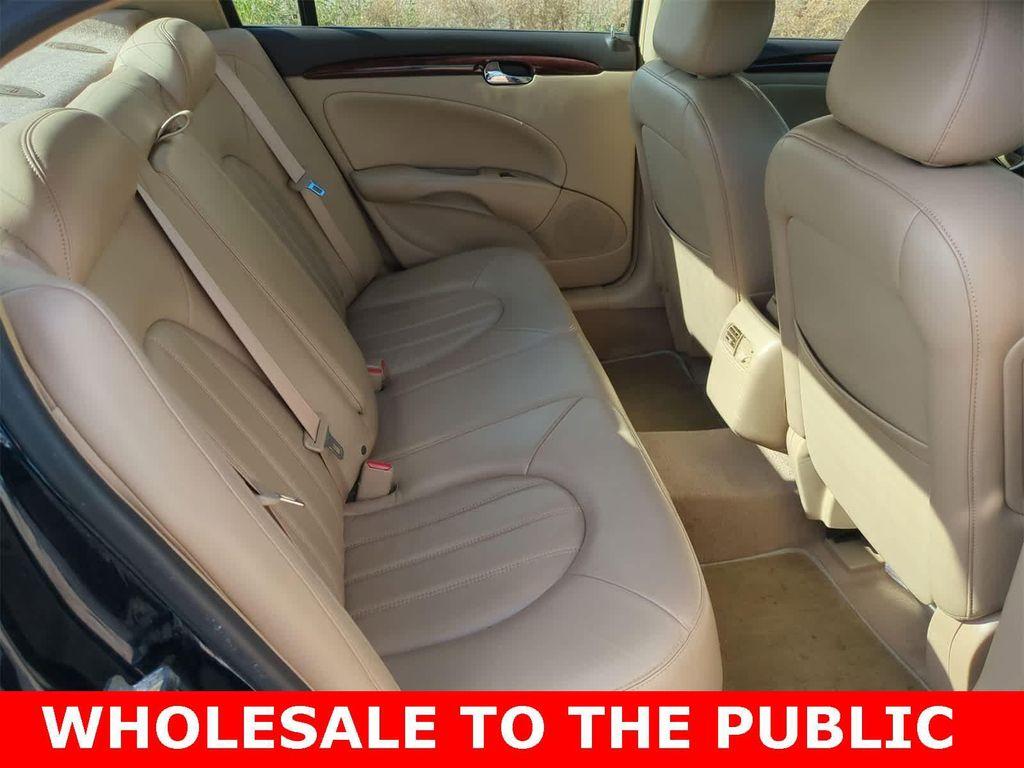 used 2007 Buick Lucerne car, priced at $3,900