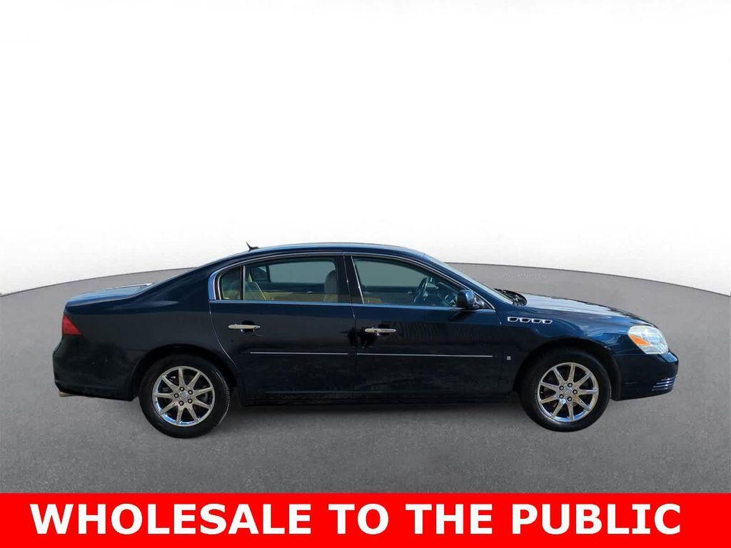 used 2007 Buick Lucerne car, priced at $3,900