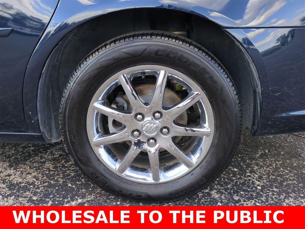 used 2007 Buick Lucerne car, priced at $3,900