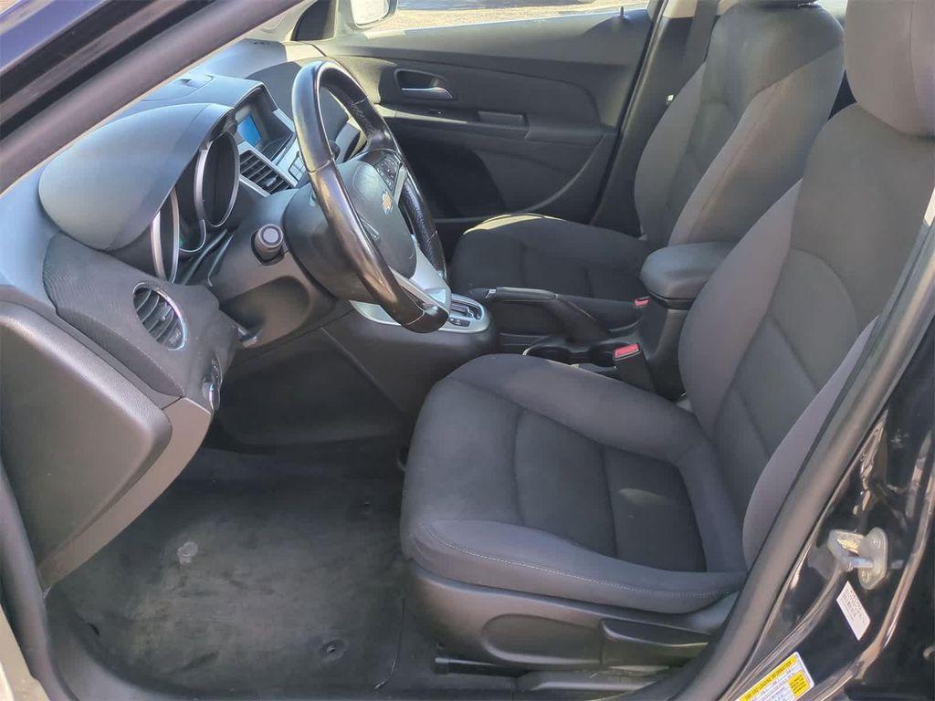 used 2014 Chevrolet Cruze car, priced at $6,500