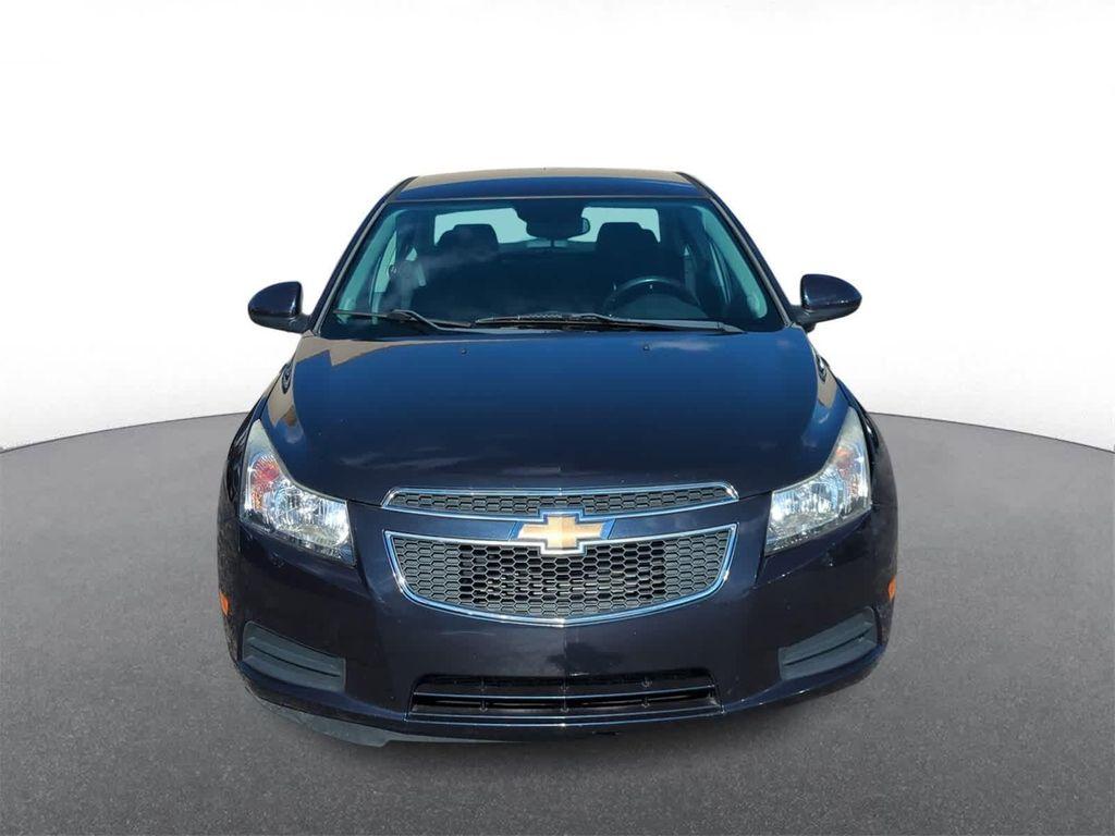 used 2014 Chevrolet Cruze car, priced at $6,500