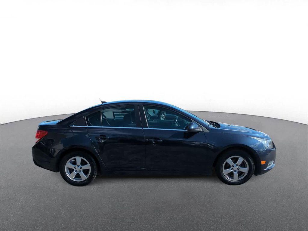 used 2014 Chevrolet Cruze car, priced at $6,500