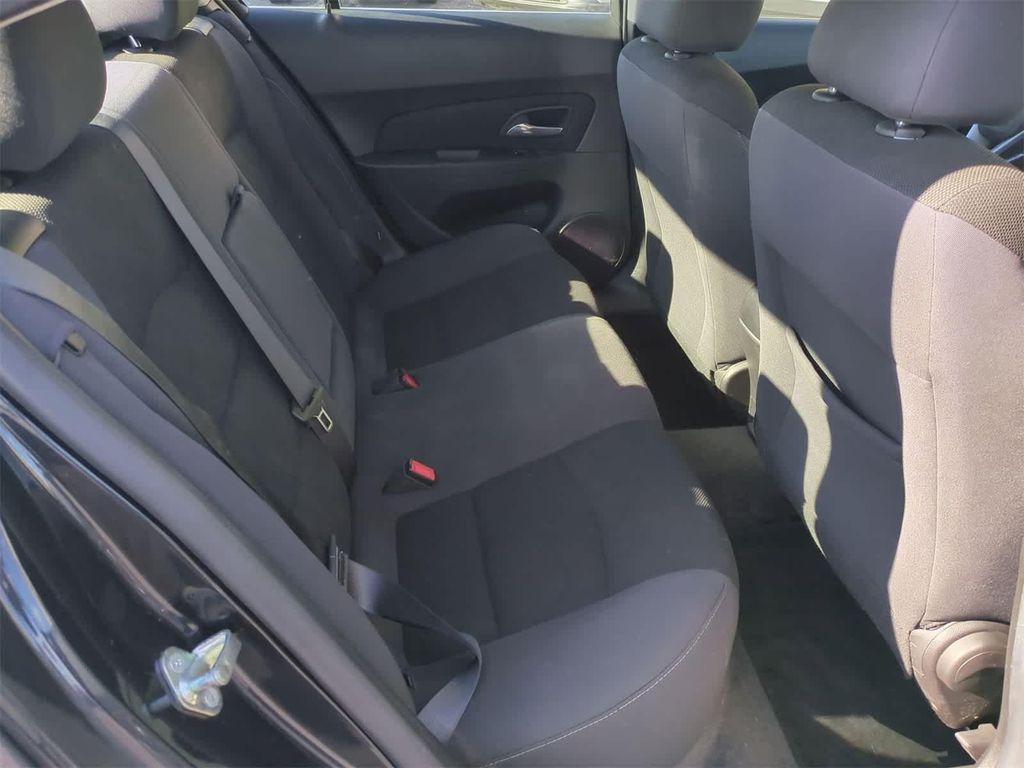 used 2014 Chevrolet Cruze car, priced at $6,500
