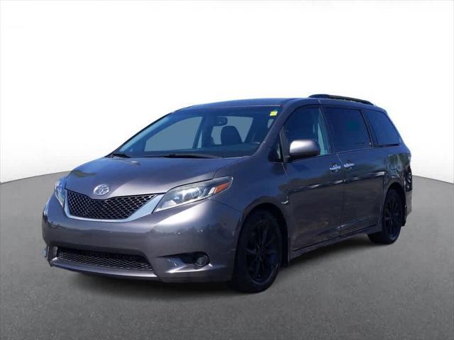 used 2017 Toyota Sienna car, priced at $23,191