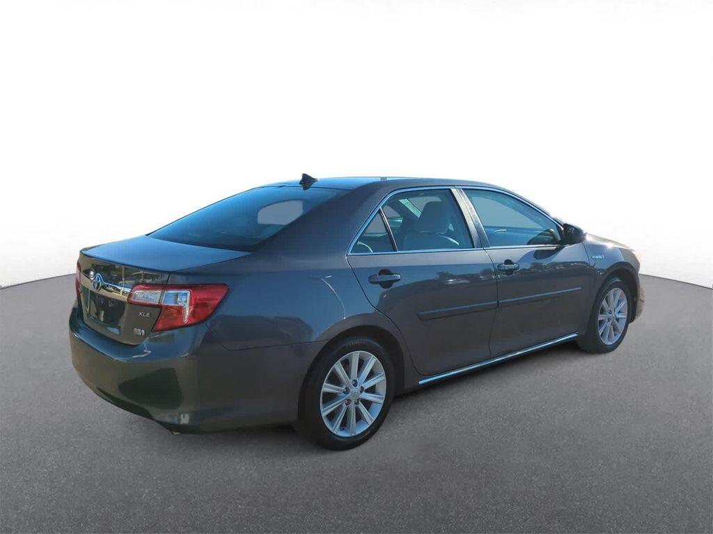 used 2014 Toyota Camry Hybrid car, priced at $9,497