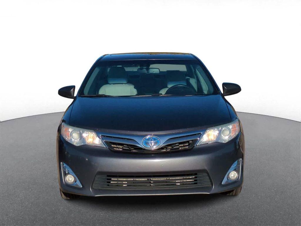 used 2014 Toyota Camry Hybrid car, priced at $9,497