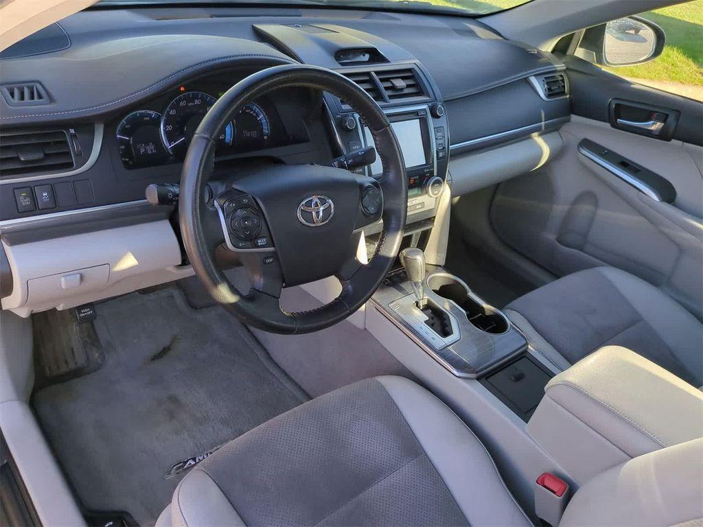 used 2014 Toyota Camry Hybrid car, priced at $9,497