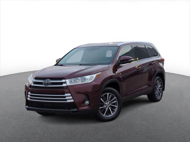 used 2019 Toyota Highlander car, priced at $27,759