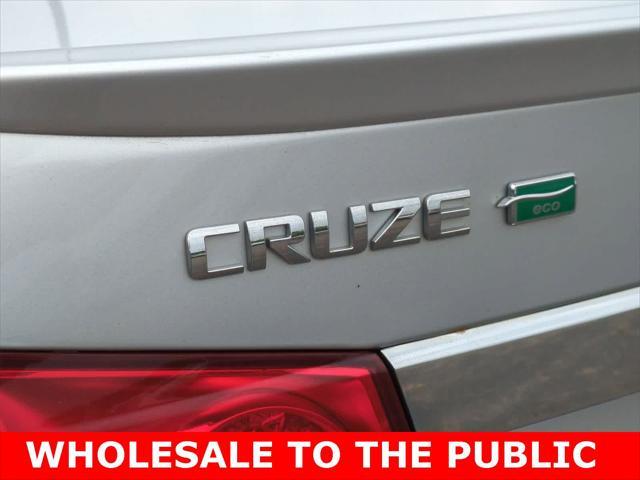 used 2014 Chevrolet Cruze car, priced at $3,900
