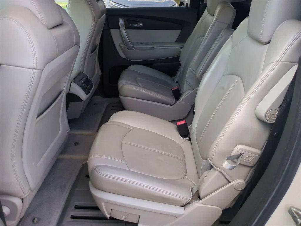 used 2010 GMC Acadia car, priced at $4,900