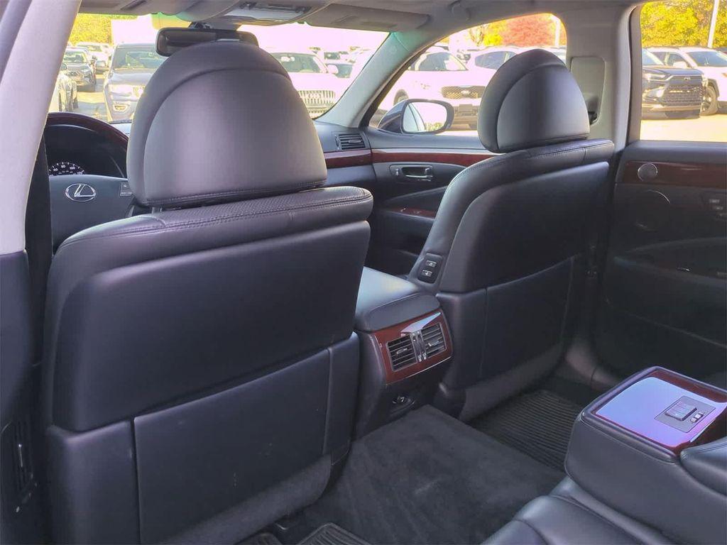 used 2007 Lexus LS 460 car, priced at $13,500